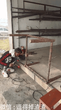 <br />
<b>Warning</b>:  array_search() expects parameter 2 to be array, boolean gi