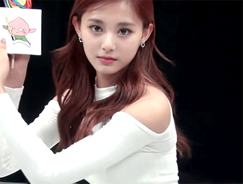 内涵美女搞笑动图:让人瞬间脸红，cos搞笑图片