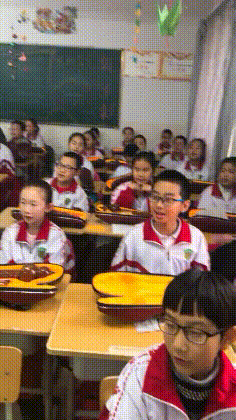 <br />
<b>Warning</b>:  array_search() expects parameter 2 to be array, boolean gi