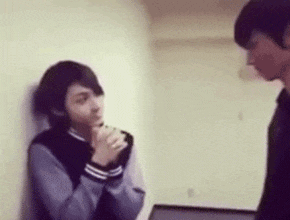 我看见的下一句是什么，我看见了人